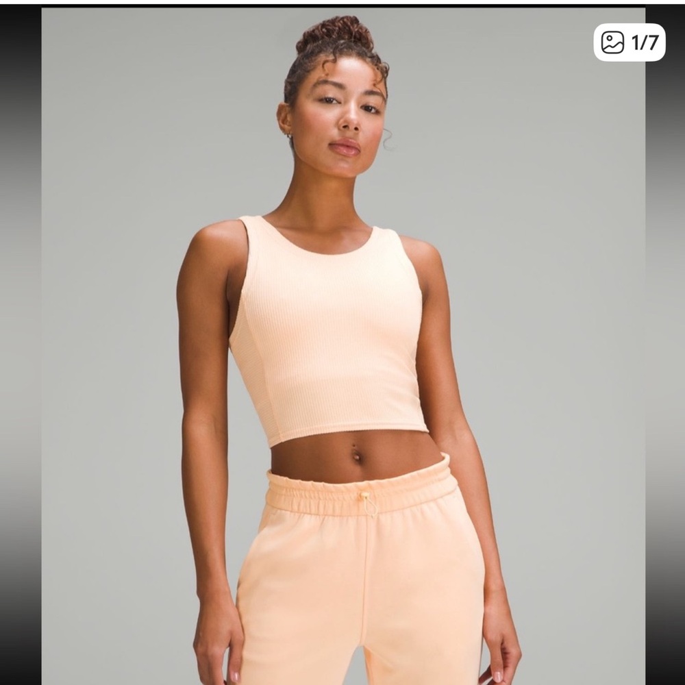 Lululemon Ribbed Softstreme cropped tank top. peach Bellini. Size 8.